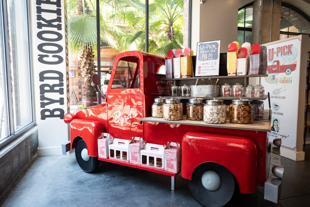 Byrds Cookie Company U-Pick Truck at Plant Riverside District Savannah