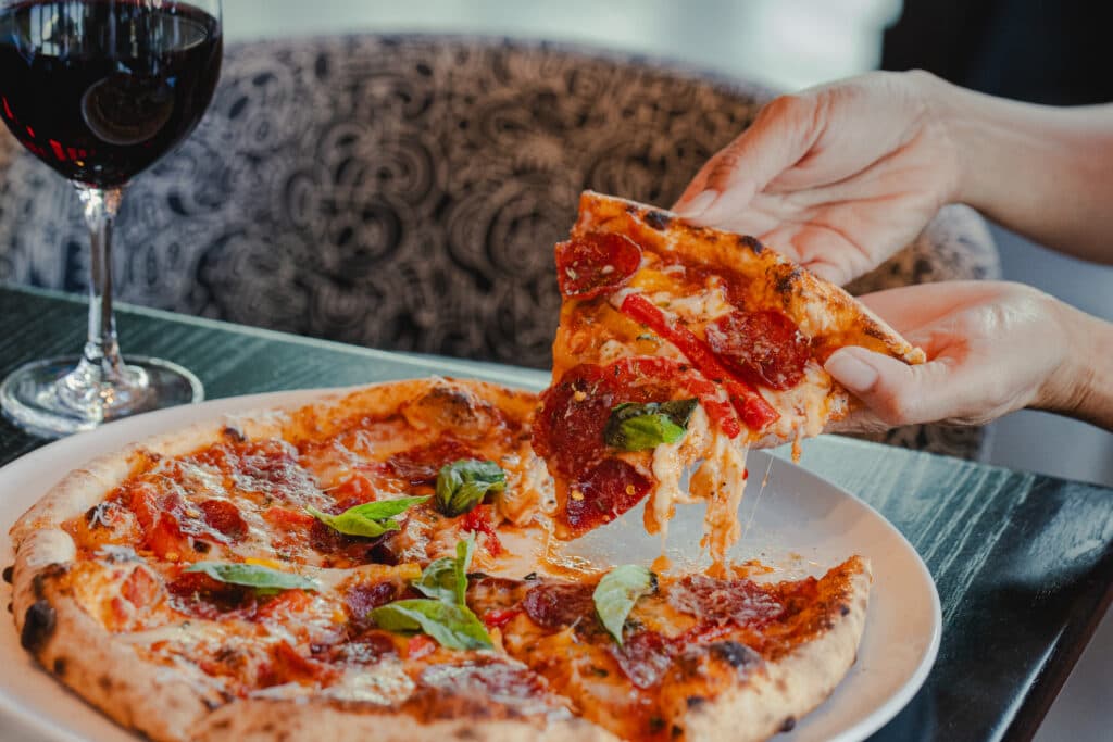 Pizza and wine at Graffito JW Marriott Plant Riverside District
