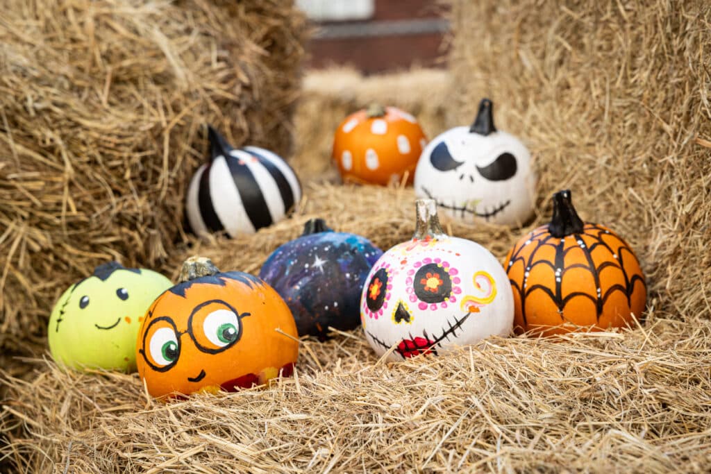 Trick or Treat on River Street