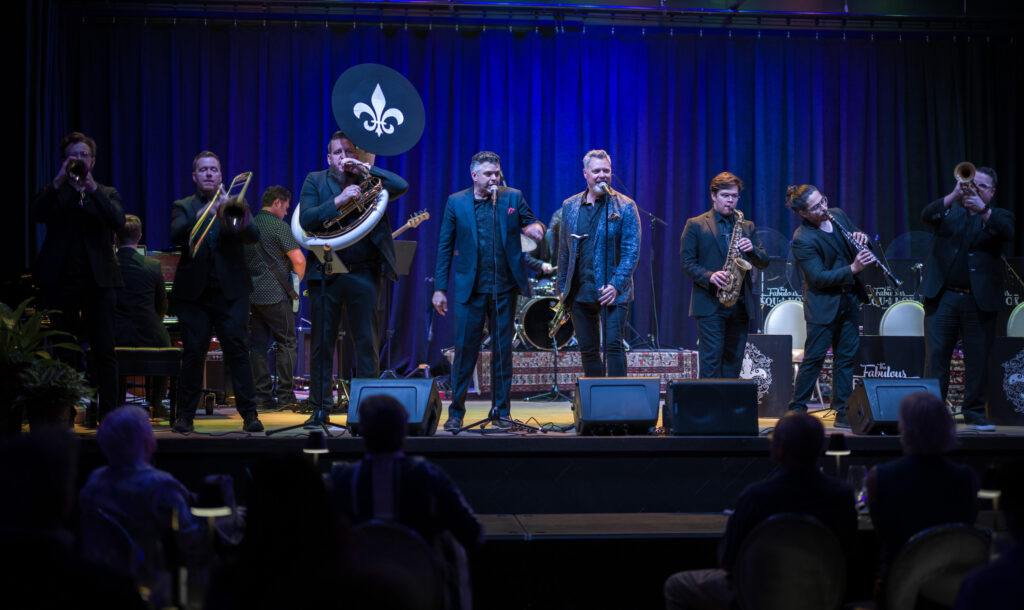 Miracle On Swing Street – A Christmas Cabaret